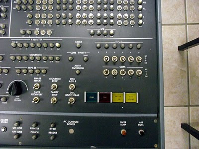 Univac 418